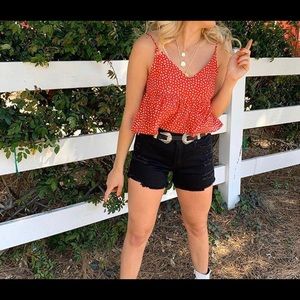 Red heart top